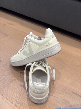 Veja V-90 Leather Sneakers in Cream